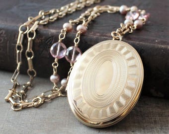 Large Gold Locket Necklace, Oval Gold Locket, Pearl Locket, Gold Picture Locket, Gold Photo Locket, Heirloom Jewelry, Push Gift for Her
