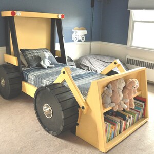 Construction Truck Bed PLANS (in digital format) - For a DIY Construction Themed Room - Kid Bedroom Decor