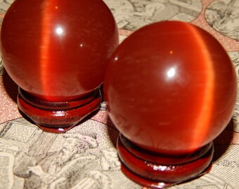 RED CATS EYE Sphere - Synthetic Red Cat's Eye Orb - 40mm Gemstone Sphere - Metaphysical Crystals - Reiki - Meditation Stone - Scrying