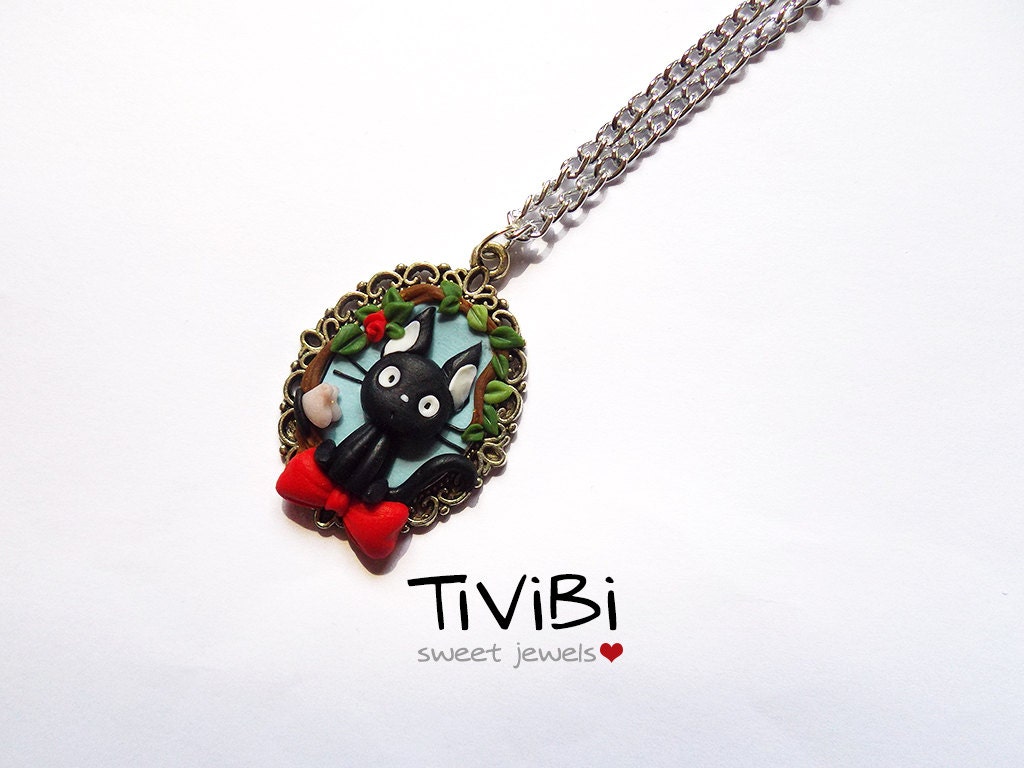 Jiji necklace