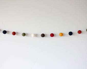 Fall decor, fall felt ball garland, fall colors, Thanksgiving garland, Thanksgiving decor, autumn garland, fall pom pom garland