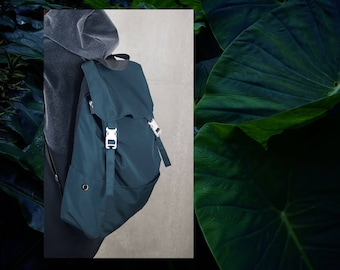LEAFY BACKPACK