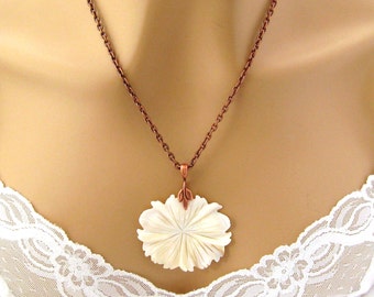 Ivory Mother of Pearl Necklace, Rose, White Flower Necklace, Ivory Cream White Hibiscus Necklace, White Rose Necklace Mother of Pearl Flower