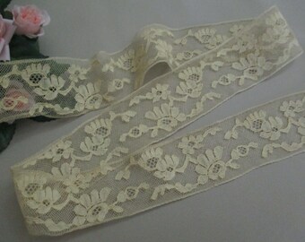 FREE SHIPPING 1-1/2 Yds Vintage Antique Lace Trim Cotton