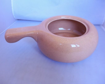 Russel Wright Mid-Century Bean Pot (W/o Lid) 9"Dia x 4"H Light Pink Cook Ware