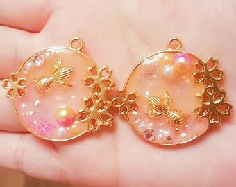 Cute Kawaii Goldfish Aquarium Resin Charm / Progress keeper/ Pendant / Planner charm