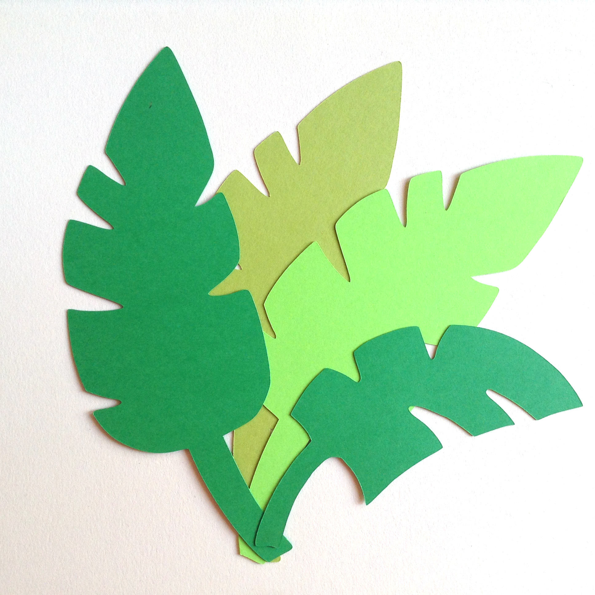 Large/Medium Green Die Cut Jungle Leaves
