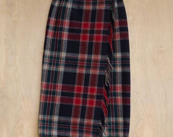 vtg Wool Blanket Long Skirt USA made by Eddie Bauer plaid fringe wrap skirt kilt Tag Size 8 - 27/28