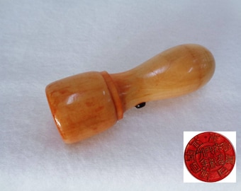 VJ769 :Japanese Seal/Stamp,Vintage wooden Hanko pocket Seal/Stamp with lid,made in Japan