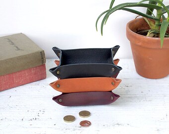 Leather trinket trays