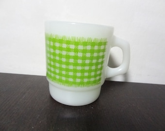 Vintage Retro Anchor Hocking Fire King Green Gingham Milk Glass Coffee Mug
