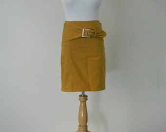 FREE usa SHIPPING Vintage golden yellow denim jean retro 1990's mini skirt cotton buckle belt spandex size 7