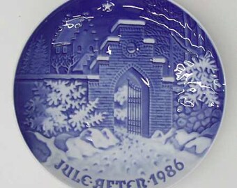 1986 Bing & Grondahl Christmas Plate
