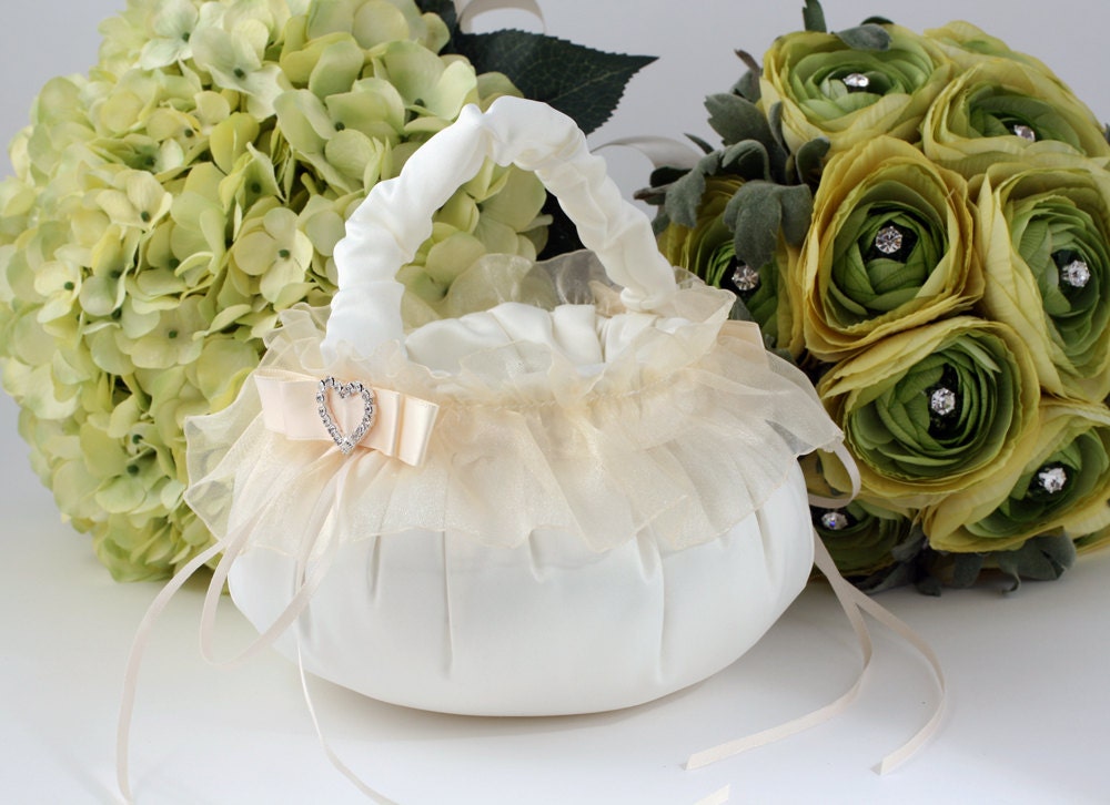 Flower Girl's Basket with Heart Buckle