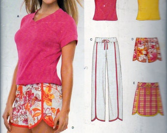 New Look 6358, Misses Sizes 8 to 18, Summer Clothing, T Shirts, Scalloped Edge Shorts Skirt and Pull On Pants, Pull On Shorts, Pull On Skirt