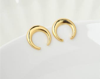 Boho Crescent Moon Stud Earrings