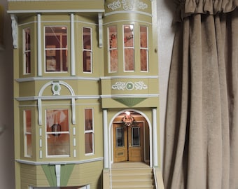 Queen Anne Victorian Dollhouse, Dolls & Miniatures, Art and Collectibles