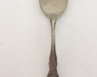 WM Rogers & Son AA Wisconsin Souvenir Silver Spoon