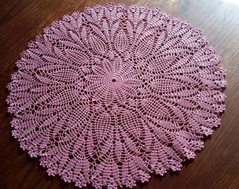 Doily lace, hand-made in the crochet.41cm, Rose