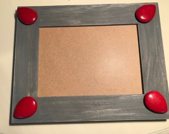Photo frame with vintage jewelry embelishments
