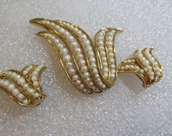 Crown Trifari Demi Parure Brooch Earrings Faux Pearl Gold Tone Vintage Set