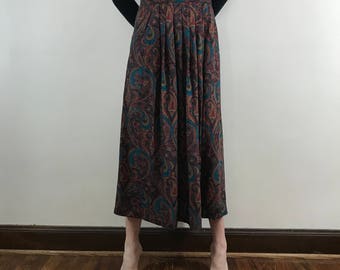 Vintage 1980s High Waisted, Women's Large, Pleated Paisley Skirt