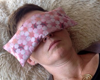 Eye pillow// Yoga Eye mask// Lavender//Meditation//Mindfulness//Aromatherapy//Sacred geometry//Spa//Pampering//