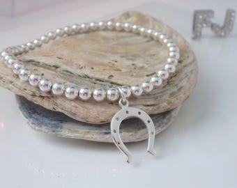 Good luck Bracelet, Charm Bracelet, Bead Bracelet, Horseshoe Bracelet, Silver Horseshoe, Horse Lover, Sterling Silver, Equestrian Jewellery