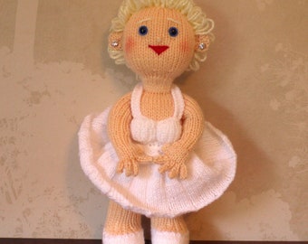 Marilyn Character Celebrity Doll / Knitted Marilyn Monroe Doll