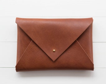 Classic Leather Envelope Clutch - Brown