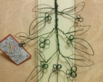 Branch sculpted wire wrapped green dark hanging door pictures