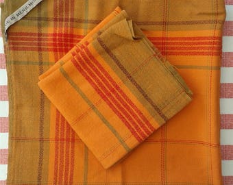 Napkins large format