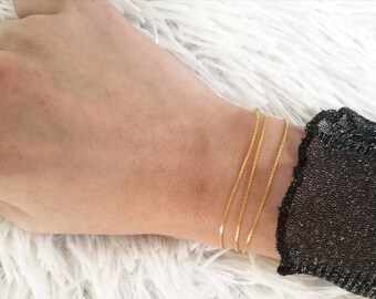 Dainty Chain Bracelet, Thin Gold Bracelet, Delicate Gold Bracelet, Layering Gold Bracelet, Minimal Gold Bracelet, Snake Chain Bracelet