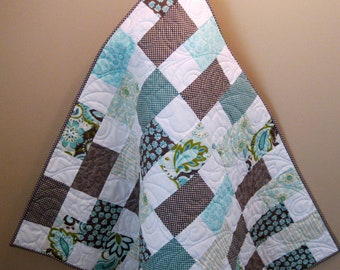 FREE US Shipping-- Riley Blake Verona Gray and Teal Baby, Toddler or Lap Girl Quilt--42" x 46"
