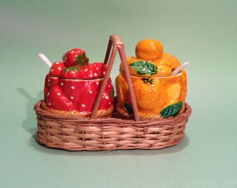 Vintage jam or jelly server//jam server//strawberry jelly server//marmalade server//ceramic condiment server//jam or jelly server//