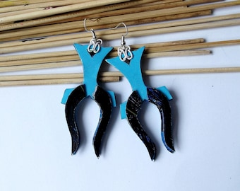 FREE SHIPPING. Blue handmade earrings