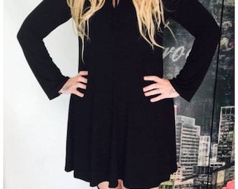 Plus Size Black Lace Up Swing Dress