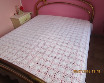 Egyptian cotton crochet bedspread