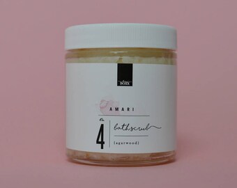 Bain gommage, exfoliant pour le corps de Chantilly, Oudh bain gommage Oudh Chantilly Oudh gommage exfoliant pour le corps,
