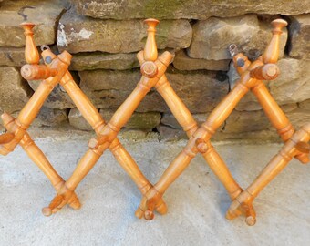Vintage Accordion Wood Folding Hanger 10 Peg
