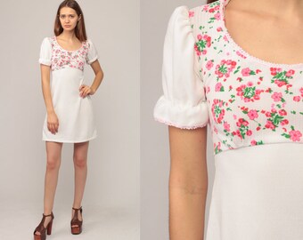 Floral Babydoll Dress 70s Mini Boho Empire Waist Mod Puff Sleeve White Summer Dolly 1970s BOHEMIAN Hippie Vintage Minidress Extra Small xs