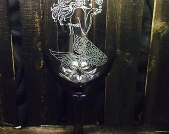 Classic mermaid wine glass - mermaid, wine glass, barware, ocean siren, siren of the sea, etched glassware, hand etched, holiday, gift ideas