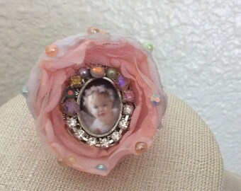 Little Angel- Ring Shabby Chic Victorian Glass Cabochon Handcraft one size
