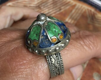 Large Old Berber Enamel Ring with Enamel, S Morocco (inner diameter 2.2 cm, Size US 12 1/2