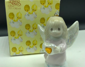 1997 PRECIOUS MOMENTS BIRTHSTONE angel figurine statue sculpture November 527394 enesco vintage porcelain retired limited edition box