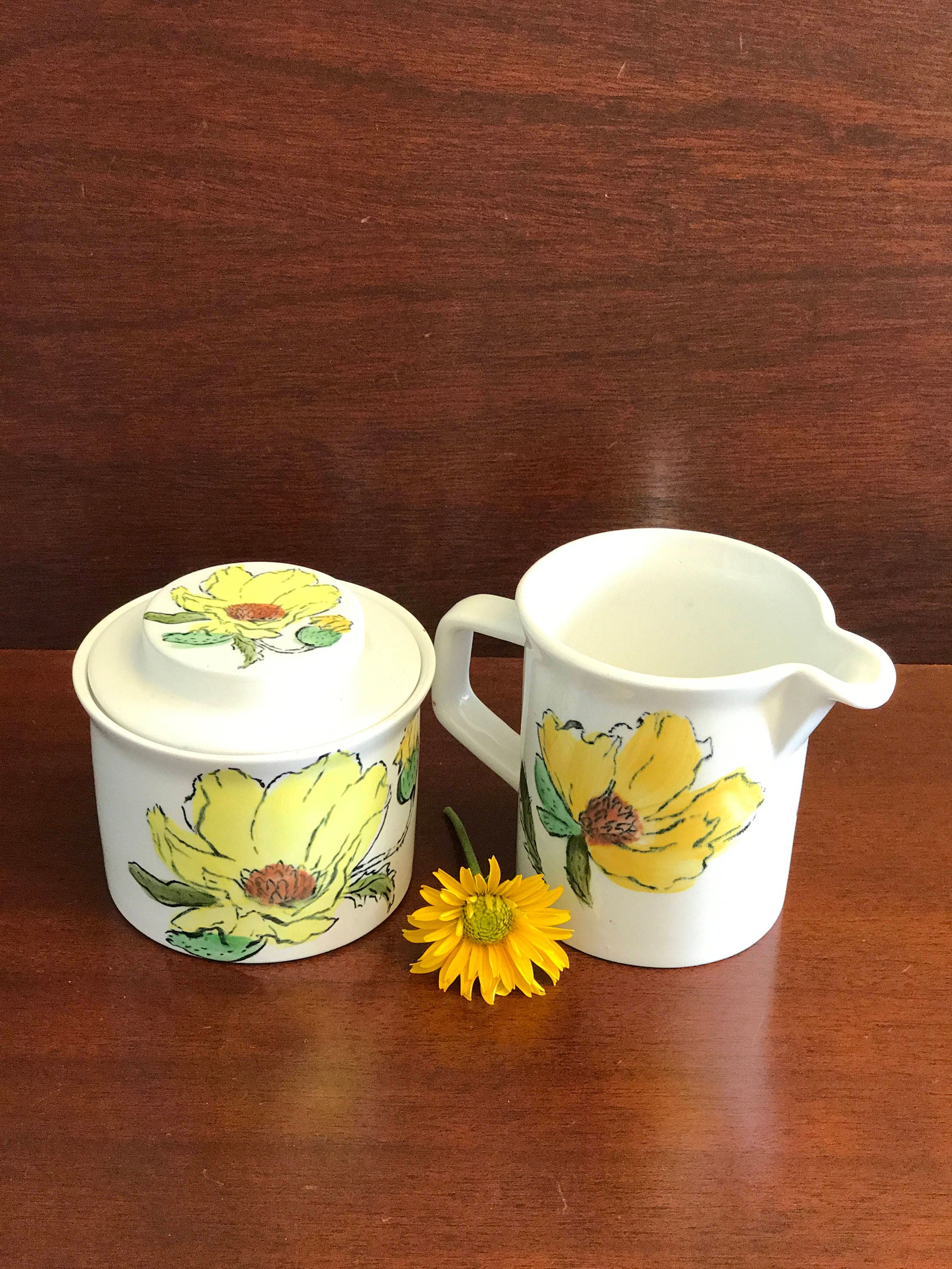 Vintage Cream Sugar Set, Sierra by Johnson Bro Ironstone white yellow