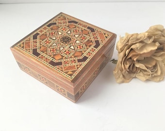 Wood Trinket Box / Wood Box / Wooden Box / Wooden Trinket Box / Wood ring Box / Keepsake Box / Wood Keepsake Box / Trinket Box / Ring Box