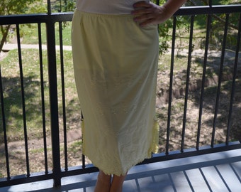 Yellow Slip, Women's Half Slip, Kickernick Vintage Slip, Ladies' Undergarment, Size 30, Size Medium