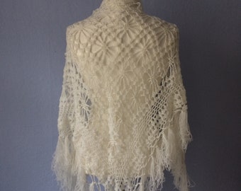 70er Poncho Stola True Vintage weiß Dreieckstuch Tuch gehäkelt Cape Wolle Muster Poncho Boho Hippie Festival Fransen