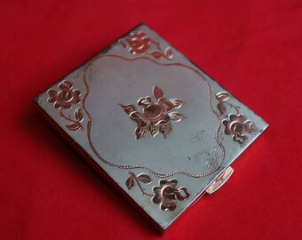 Vintage travel powder and lipstick case